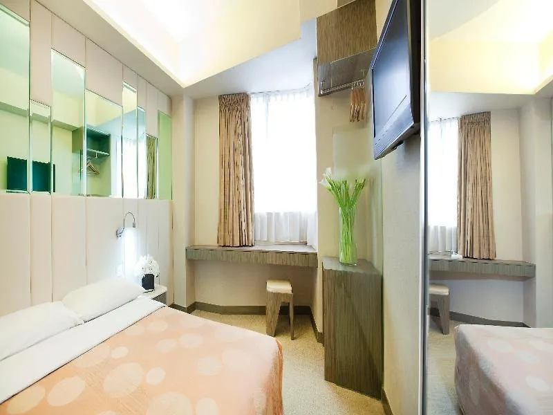 Silka Seaview Hotel Hong Kong 3*,