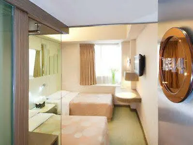 Silka Seaview Hotel Hong Kong 3*,