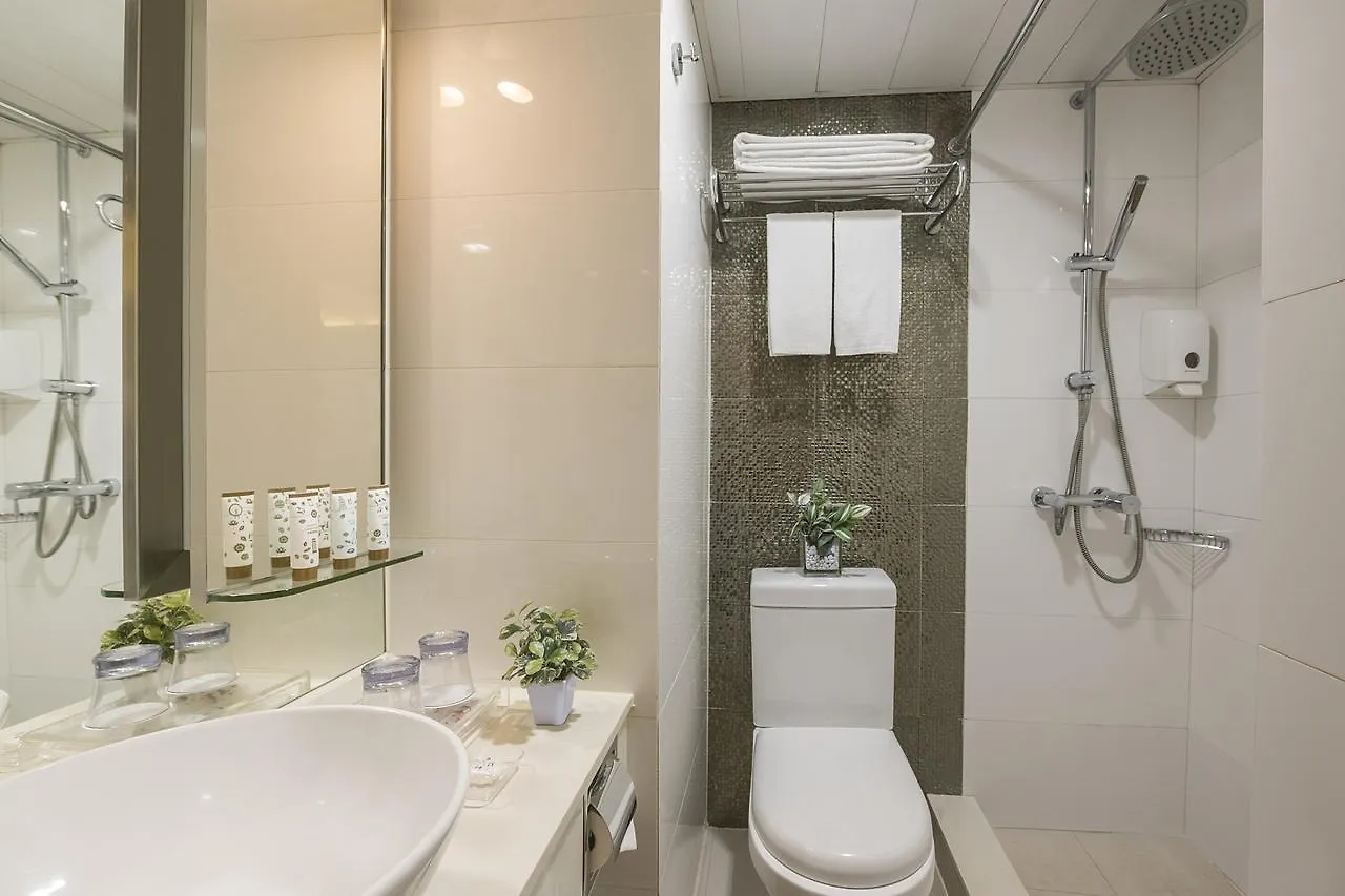 Silka Seaview Hotel Hong Kong